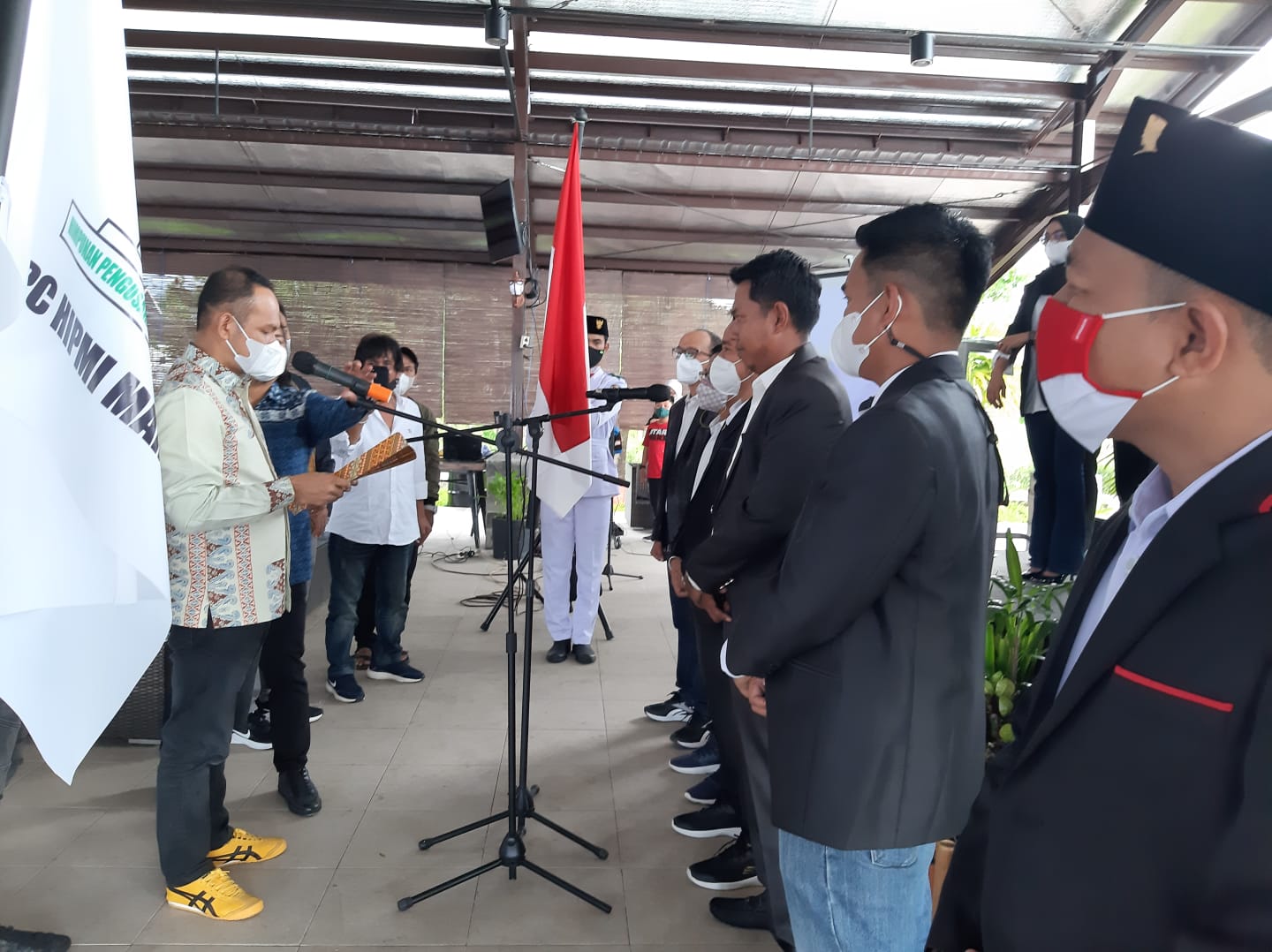 Ketua HIPMI Sulbar Lantik Pengurus HIPMI Mamuju dan Mateng